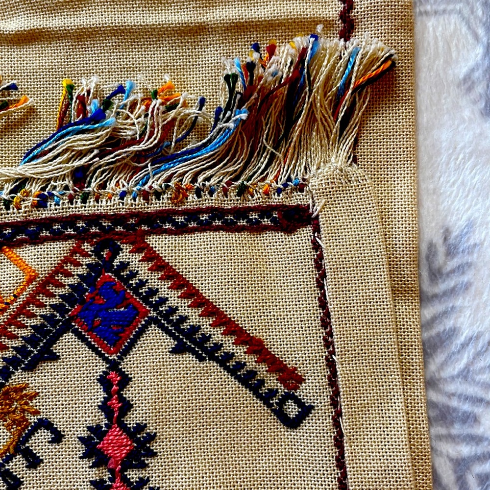 Vintage Greek Cretan Table Runner - Picture 4 of 4